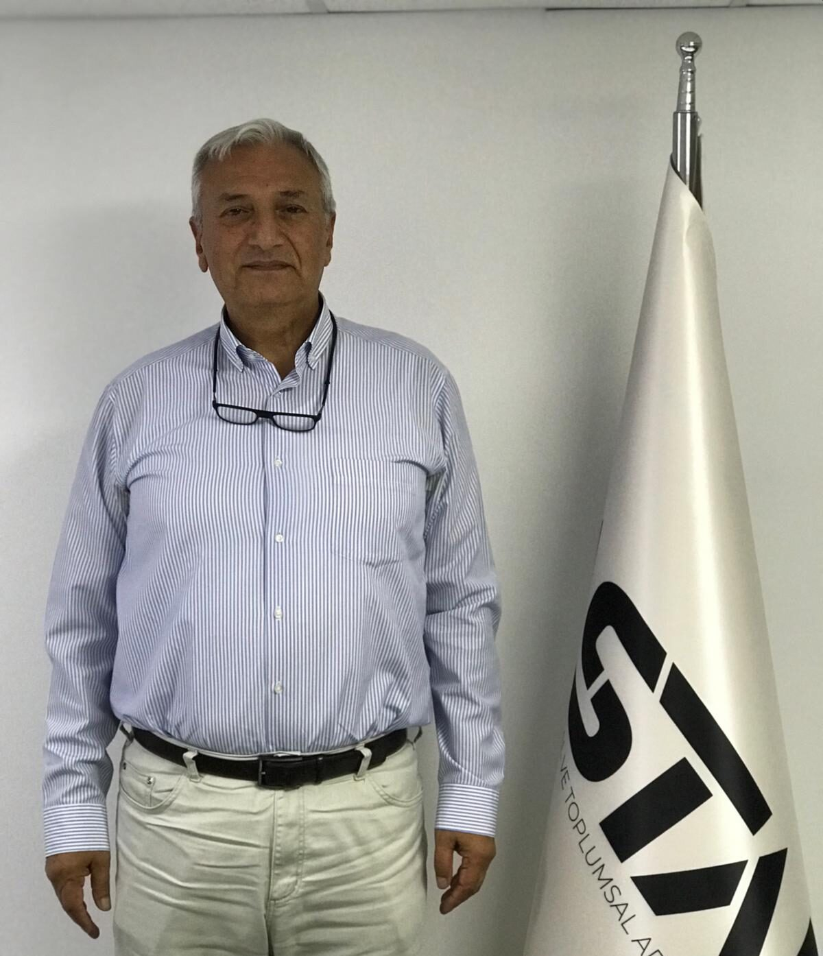 Dr. Mikdat Çakır